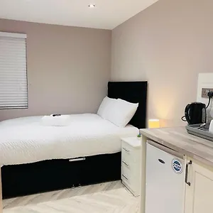 Lbt Ltd Homestay